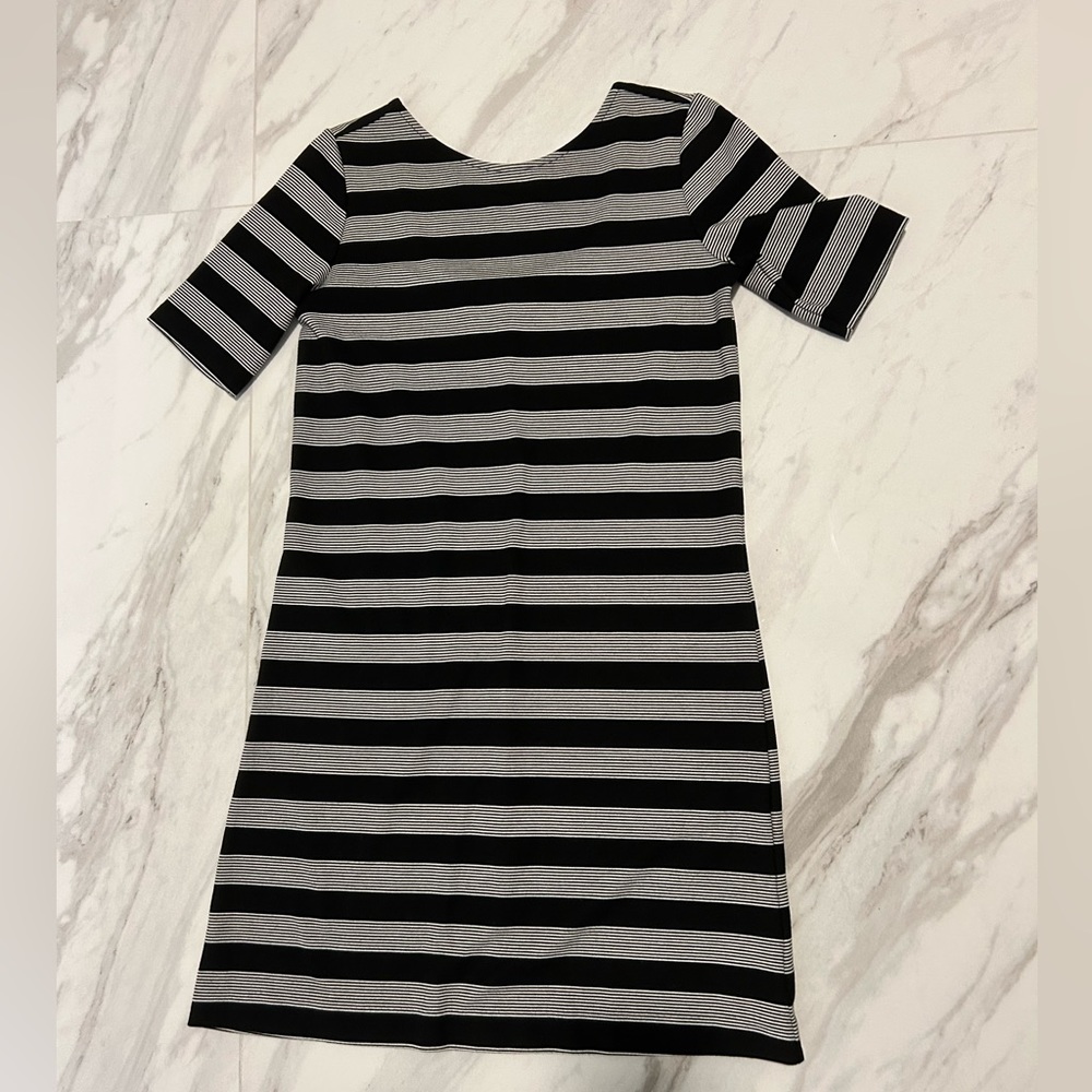 Gap black and white striped dress, size x-small